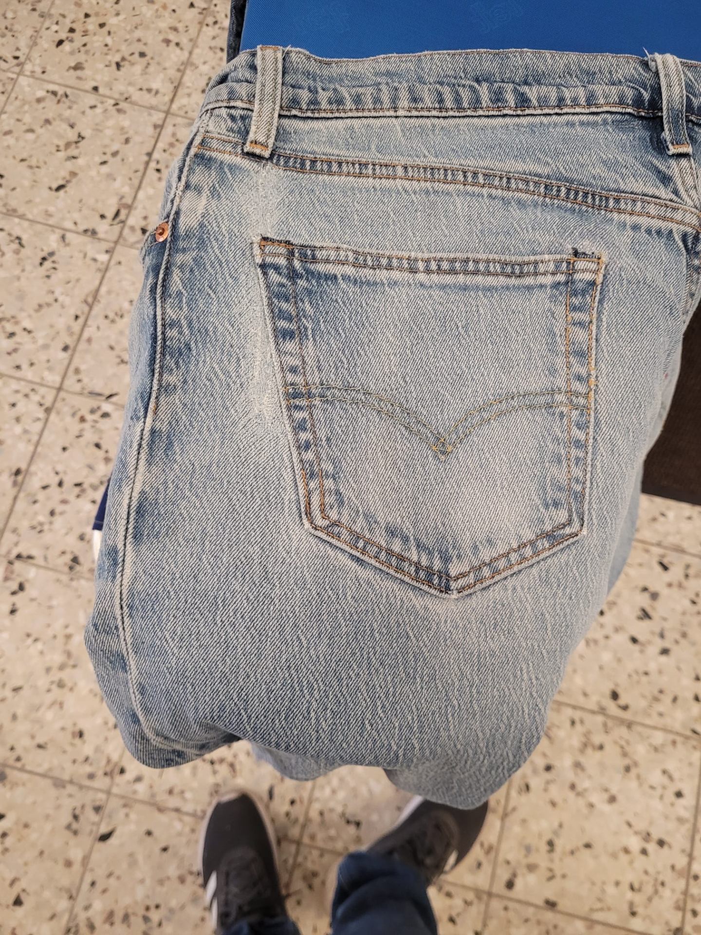 Jeans – Tasche repariert – nachher